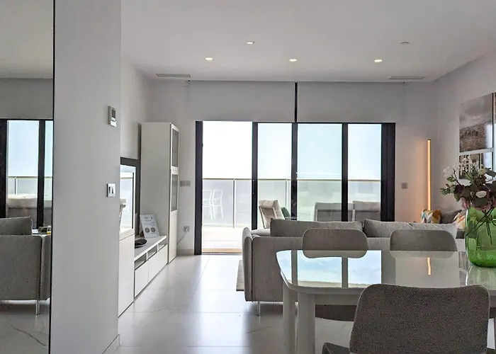 Sunset Cliffs Dream Apartment